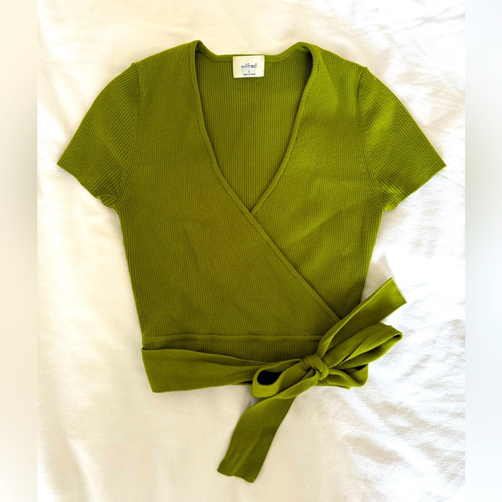 Wilfred size small knitted top
